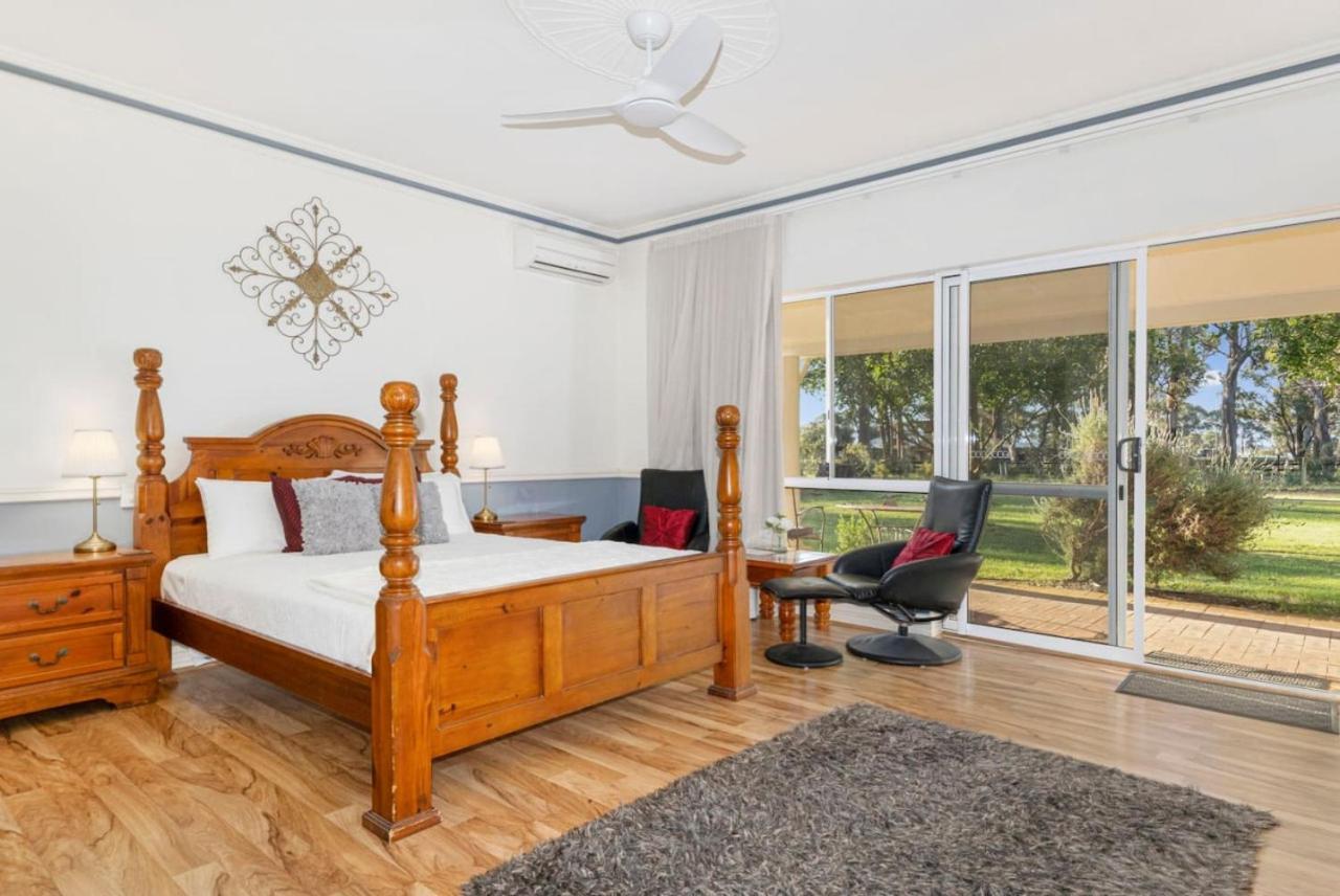 Inn The Tuarts Guest Lodge Wonnerup Extérieur photo