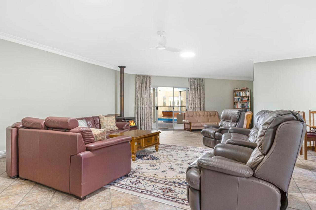 Inn The Tuarts Guest Lodge Wonnerup Extérieur photo