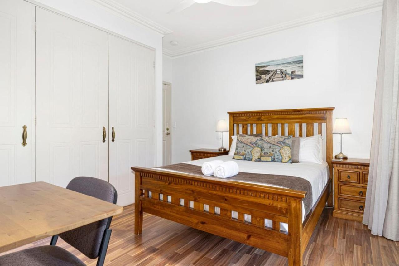 Inn The Tuarts Guest Lodge Wonnerup Extérieur photo